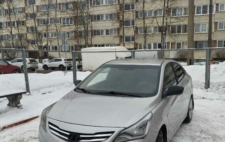 Hyundai Solaris II рестайлинг, 2015 год, 557 000 рублей, 8 фотография