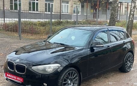 BMW 1 серия, 2013 год, 1 200 000 рублей, 3 фотография