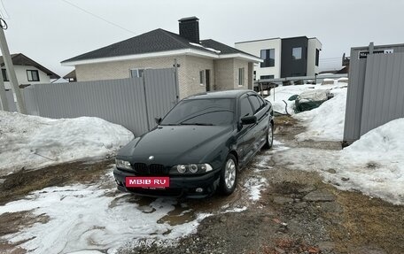 BMW 5 серия, 2002 год, 750 000 рублей, 4 фотография