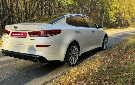 KIA Optima IV, 2018 год, 3 000 000 рублей, 3 фотография