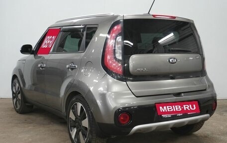 KIA Soul II рестайлинг, 2018 год, 1 700 000 рублей, 6 фотография