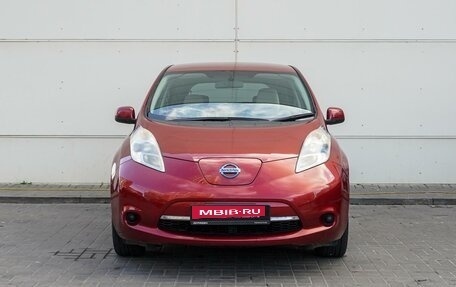 Nissan Leaf I, 2011 год, 660 000 рублей, 3 фотография