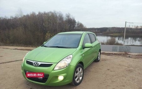 Hyundai i20 IB рестайлинг, 2010 год, 715 000 рублей, 2 фотография