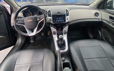 Chevrolet Cruze II, 2013 год, 990 000 рублей, 13 фотография