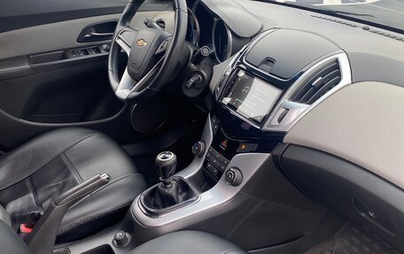 Chevrolet Cruze II, 2013 год, 990 000 рублей, 14 фотография