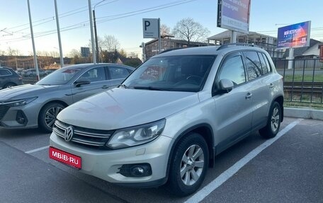 Volkswagen Tiguan I, 2012 год, 1 239 000 рублей, 1 фотография