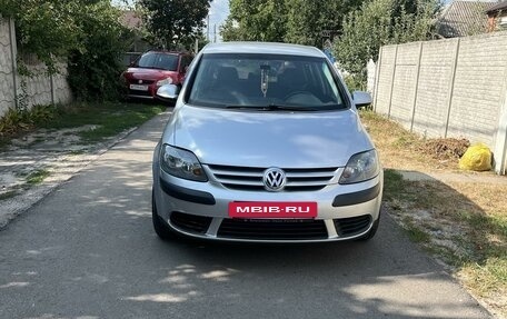 Volkswagen Golf Plus I, 2008 год, 750 000 рублей, 2 фотография