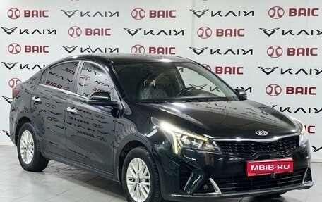 KIA Rio IV, 2021 год, 1 670 000 рублей, 1 фотография