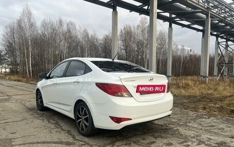 Hyundai Solaris II рестайлинг, 2016 год, 1 050 000 рублей, 4 фотография