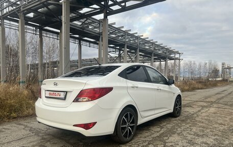 Hyundai Solaris II рестайлинг, 2016 год, 1 050 000 рублей, 3 фотография