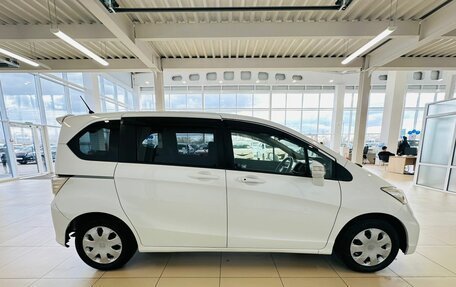 Honda Freed I, 2013 год, 1 599 000 рублей, 7 фотография