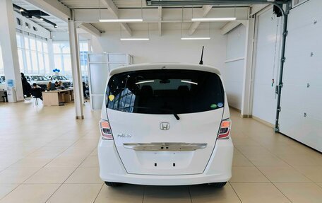 Honda Freed I, 2013 год, 1 599 000 рублей, 5 фотография