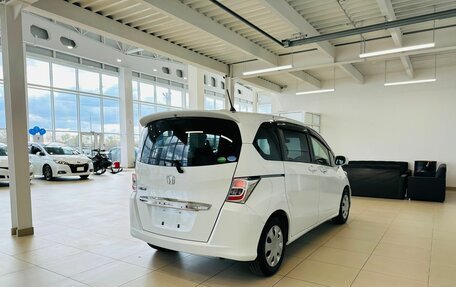 Honda Freed I, 2013 год, 1 599 000 рублей, 6 фотография