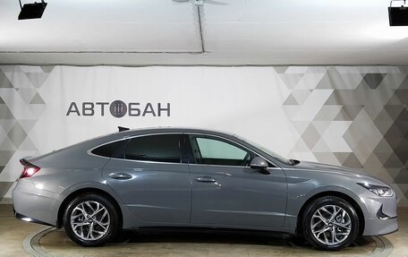 Hyundai Sonata VIII, 2020 год, 2 400 000 рублей, 6 фотография