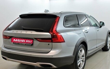 Volvo V90 Cross Country I рестайлинг, 2017 год, 2 680 000 рублей, 4 фотография