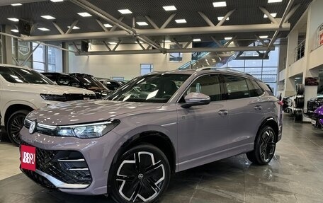 Volkswagen Tiguan, 2024 год, 5 990 000 рублей, 2 фотография