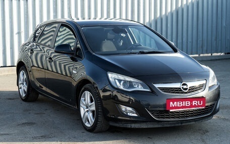 Opel Astra J, 2012 год, 990 000 рублей, 5 фотография