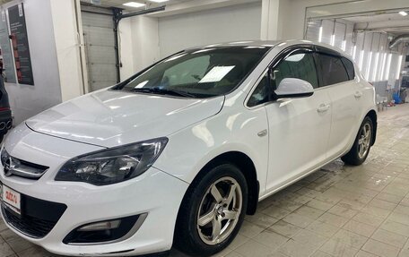 Opel Astra J, 2014 год, 950 000 рублей, 2 фотография