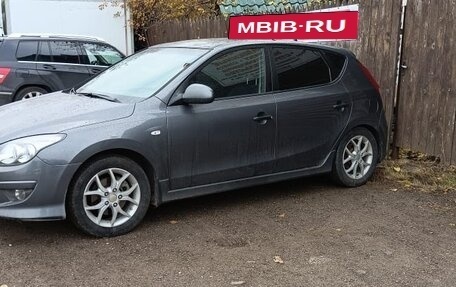 Hyundai i30 I, 2010 год, 820 000 рублей, 2 фотография