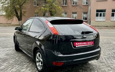 Ford Focus II рестайлинг, 2005 год, 395 000 рублей, 3 фотография