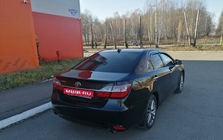 Toyota Camry, 2017 год, 2 850 000 рублей, 11 фотография