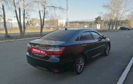 Toyota Camry, 2017 год, 2 850 000 рублей, 5 фотография