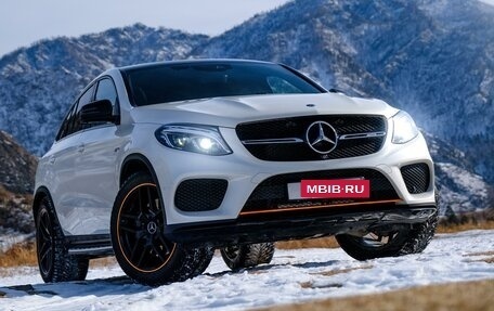 Mercedes-Benz GLE Coupe AMG, 2018 год, 5 500 000 рублей, 3 фотография