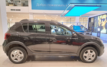 Renault Sandero II рестайлинг, 2015 год, 975 000 рублей, 4 фотография