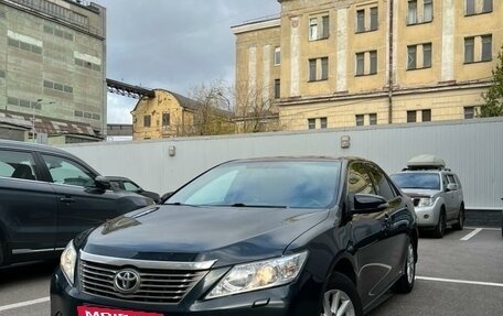 Toyota Camry, 2013 год, 1 650 000 рублей, 2 фотография