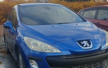 Peugeot 308 II, 2010 год, 649 000 рублей, 3 фотография