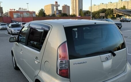 Toyota Passo III, 2004 год, 8 фотография