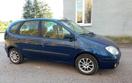 Renault Scenic III, 2001 год, 385 000 рублей, 7 фотография