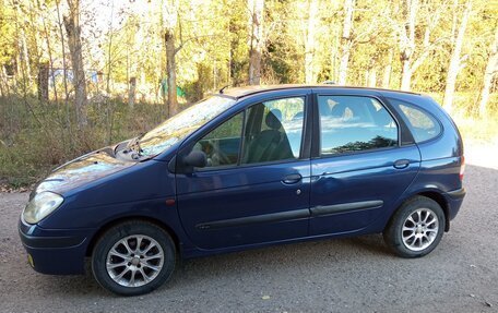 Renault Scenic III, 2001 год, 385 000 рублей, 8 фотография