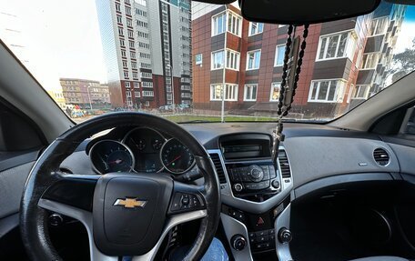 Chevrolet Cruze II, 2012 год, 999 999 рублей, 6 фотография