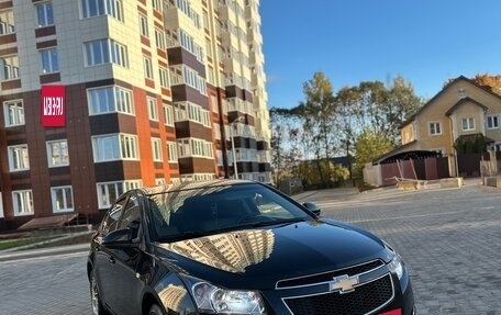 Chevrolet Cruze II, 2012 год, 999 999 рублей, 3 фотография