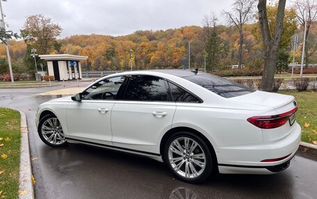 Audi A8, 2018 год, 5 600 000 рублей, 5 фотография