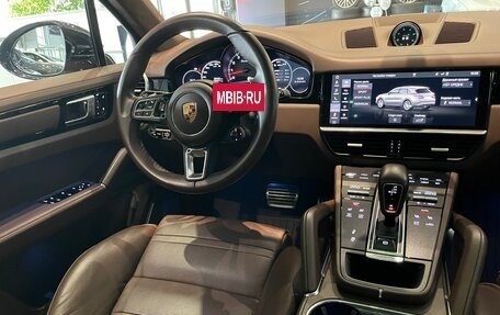 Porsche Cayenne III, 2018 год, 9 990 000 рублей, 8 фотография