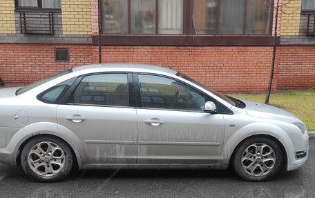 Ford Focus II рестайлинг, 2007 год, 415 000 рублей, 3 фотография