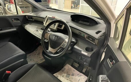 Honda Freed I, 2012 год, 1 409 000 рублей, 10 фотография