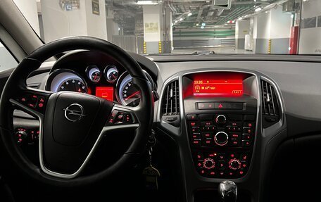 Opel Astra J, 2014 год, 1 230 000 рублей, 17 фотография