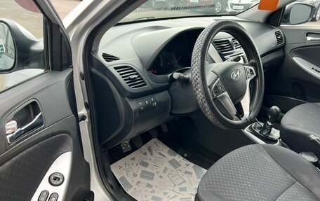 Hyundai Solaris II рестайлинг, 2013 год, 799 000 рублей, 9 фотография