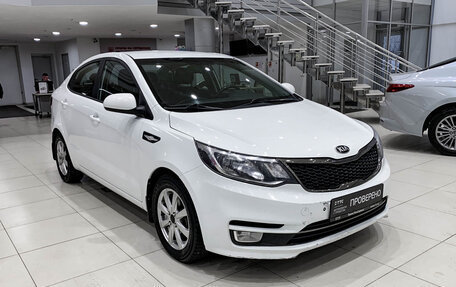 KIA Rio III рестайлинг, 2016 год, 1 050 000 рублей, 3 фотография