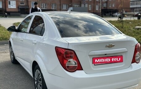 Chevrolet Aveo III, 2012 год, 800 000 рублей, 4 фотография