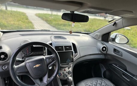 Chevrolet Aveo III, 2012 год, 800 000 рублей, 9 фотография