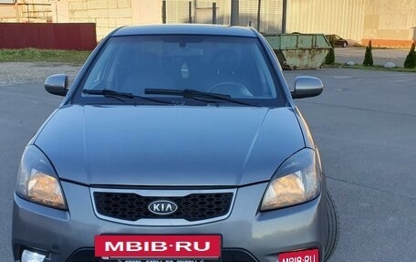 KIA Rio II, 2010 год, 530 000 рублей, 2 фотография