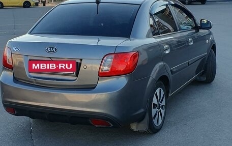 KIA Rio II, 2010 год, 530 000 рублей, 10 фотография