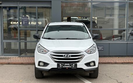 Hyundai ix35 I рестайлинг, 2015 год, 1 340 000 рублей, 2 фотография