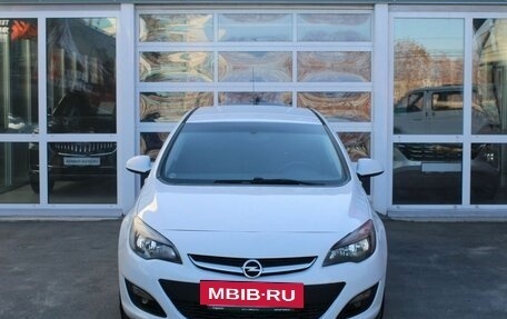 Opel Astra J, 2014 год, 877 000 рублей, 2 фотография