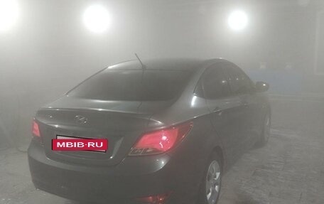 Hyundai Solaris II рестайлинг, 2016 год, 1 200 000 рублей, 4 фотография