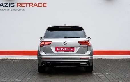 Volkswagen Tiguan II, 2018 год, 3 385 000 рублей, 6 фотография